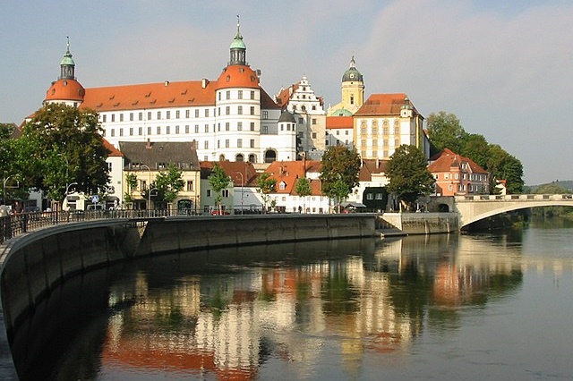 Schloss_Neuburg